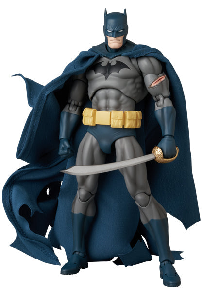 MAFEX Batman Damage Ver. (BATMAN: HUSH Ver.)