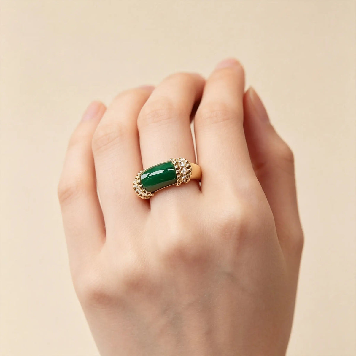 Van Cleef & Arpels Perlée Couleurs Collection
