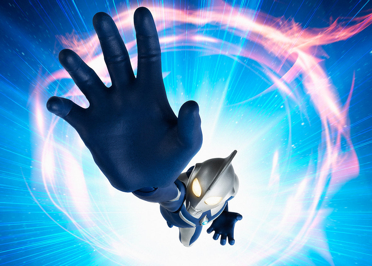 S.H.Figuarts Ultraman Cosmos Luna Mode
