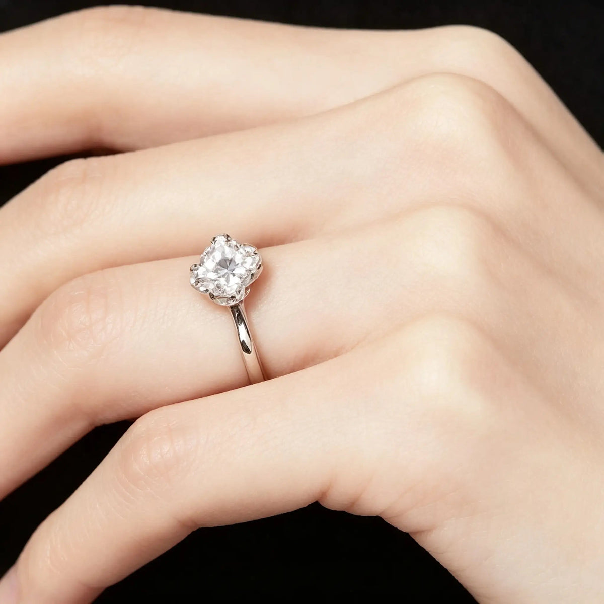 Van Cleef & Arpels Sweet Alhambra Collection