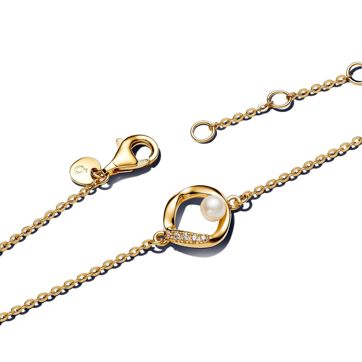 Pandora Organically Shaped Pavé Circle & Treated Freshwater Cultured Pearl Bracelet