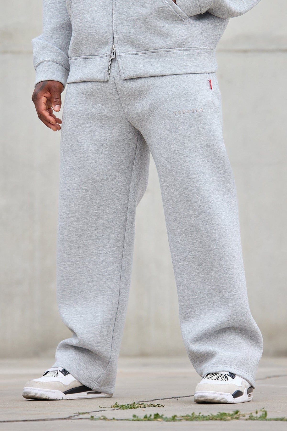 2043 - Scuba Sweats