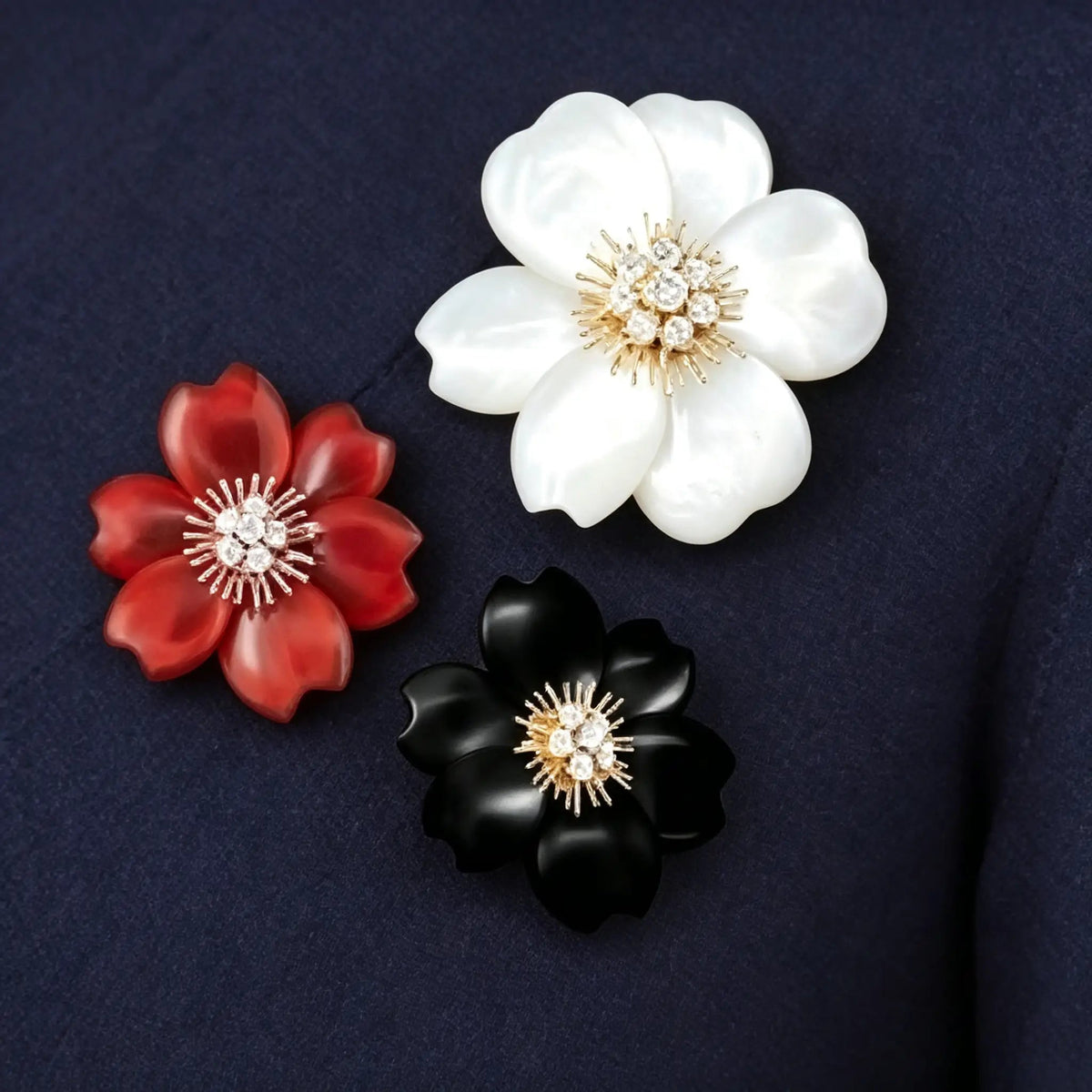 Van Cleef & Arpels Rose de Noël Collection Medium Christmas Rose Brooch